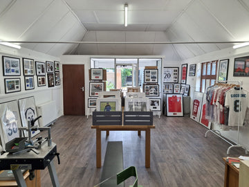 Signed football memorabilia gifts UK framed with certificate of authenticity