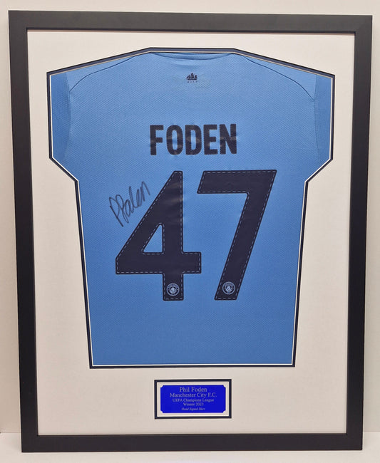 Signed <span data-mce-fragment="1">Phil Foden Signed Manchester City Shirt.