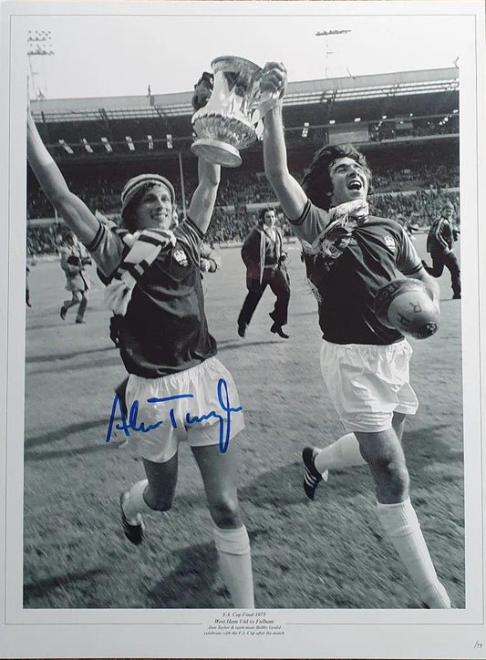 Alan Taylor Signed West Ham United Photo. - Darling Picture Framing