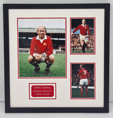 Bobby Charlton Signed Manchester United Photo Framed. - Darling Picture Framing
