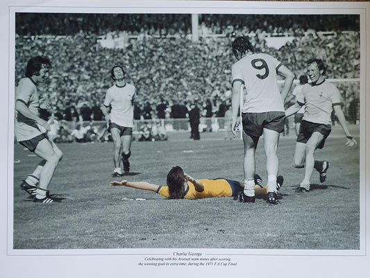 Charlie George Unsigned Arsenal Photo - Darling Picture Framing