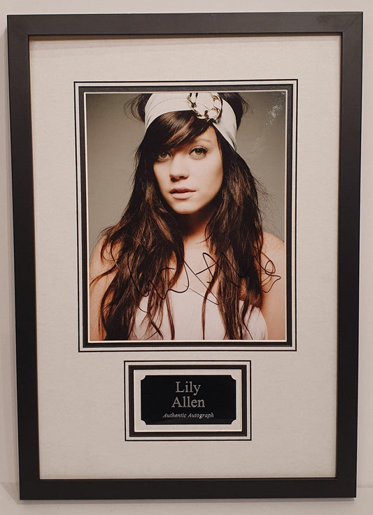 Lily Allen Signed Photo Framed. - Darling Picture Framing