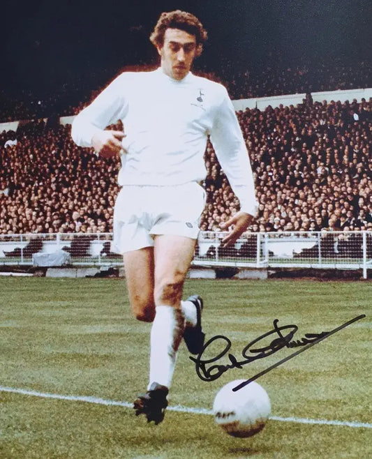 Martin Chivers Signed Spurs Photo. - Darling Picture Framing