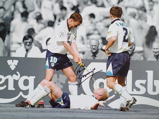 Paul Gascoigne Signed England Photo. - Darling Picture Framing