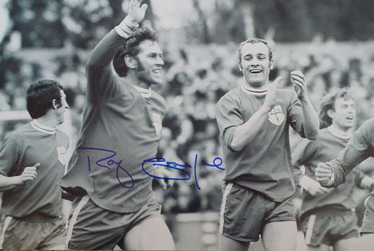 Ray Crawford Signed Ipswich Town Photo. - Darling Picture Framing