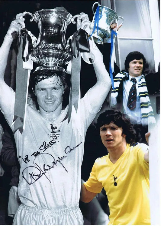 Steve Perryman Signed Spurs Photo with COA - Darling Picture Framing
